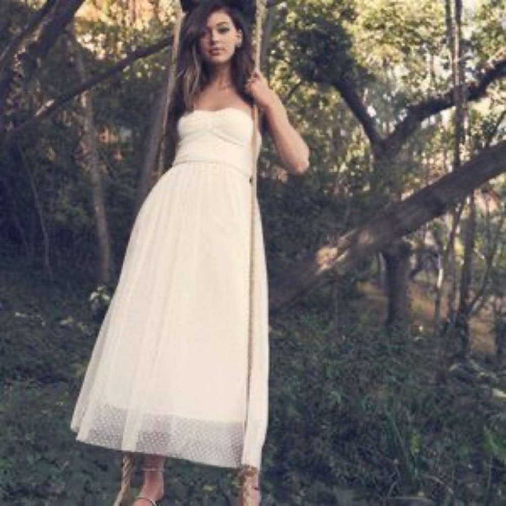 Betsey Johnson Strapless White Delicate Dream Dress Sz 6 NWT! Bridal/Prom 🤍